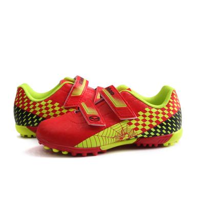 China Sport Shoes High Quality Breathable Football Soccer Shoes Ultralight Non-slip Soccer Shoes For Kids for sale