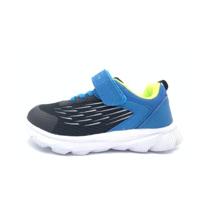 China New Design Breathable Best Selling Breathable Kids Sports Shoes Mesh Sneakers For Children for sale