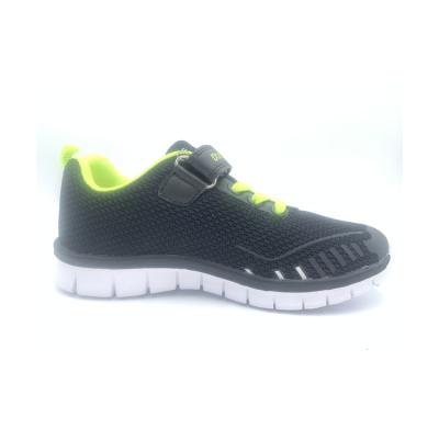 China 2021 most popular high quality lightweight breathable sports shoes for kids for sale