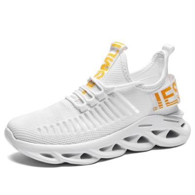 China Fashion\Comfortable Casual Men\Durable\Breathable\Lit Shoes Breathable Shoes Autumn Heightening Plate Youth Sneakers Thick Unique Men's Running Sneakers for sale