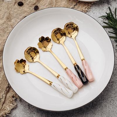 China Household Mixing Spoon Sakura Ceramic Handle Spoon Golden Tea Spoon Small Long Handle Viable Japanese Exquisite Petal Dessert for sale