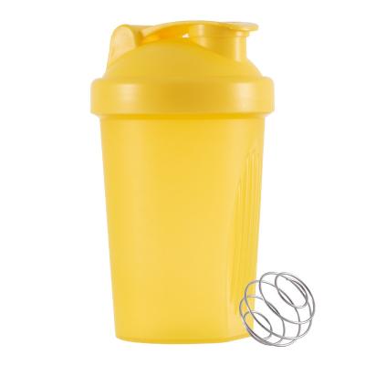 China Factory Sustainable Hot Selling Custom Water Cups Easy To Carry Protein Shake Water Bottle High Quality Protein Shake Cup for sale