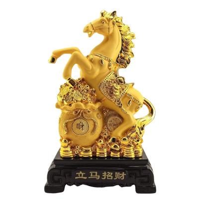 China Europe 2024 resin home office interior decoration popular gold horse statue collectable antique horse sculpture for sale