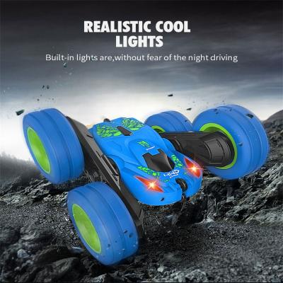 China Simple and Large Appearance Factory Price 1:28 Scale Double Side Remote Control Stunt Car Toys for Children for sale