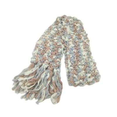 China Cozy and soft shemagh knitted custom knitted scarf hand woven thick and warm scarf color size winter scarf lady for sale