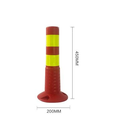 China Flexible Reflective Rubber Pavement Security Traffic Safety PU Bollard Warning Post for sale