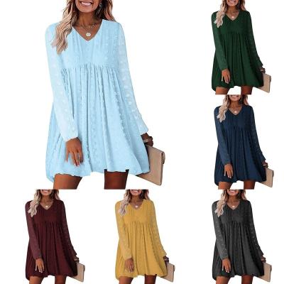 China Anti-Static Long Sleeve Loose Jacquard Lantern V-Neck Straight Dress Women for sale