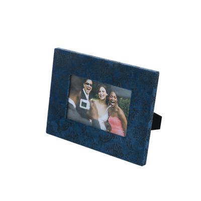 China Gift or Decoration or Custom Colored Square Storage Velvet Picture Photo Frame for sale