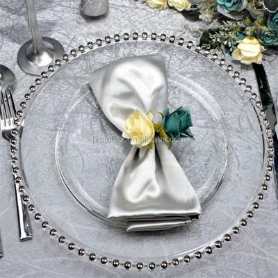 China Sustainable Hotel Furniture Fashion Design Wedding Dining Use For Banquet Transparent Glass Charger Dish for sale