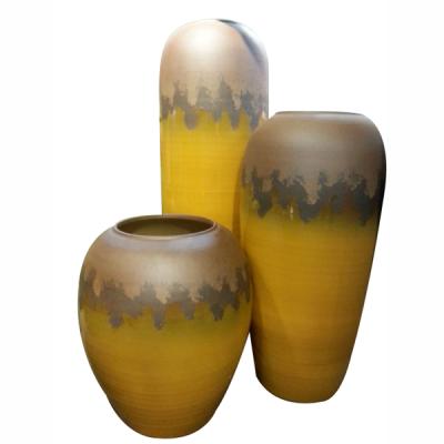 China 1300 Degree Fired Cheap Chinese Ceramic Vase Set Chinese Porcelain Vase For Home Decor for sale