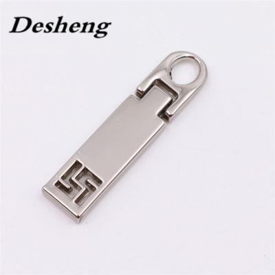 China Buckle For Handbags/Fashional Manufacturer Wholesale Metal Zipper Backpack Silver Coins Zipper Puller Metal Bag/Purse for sale