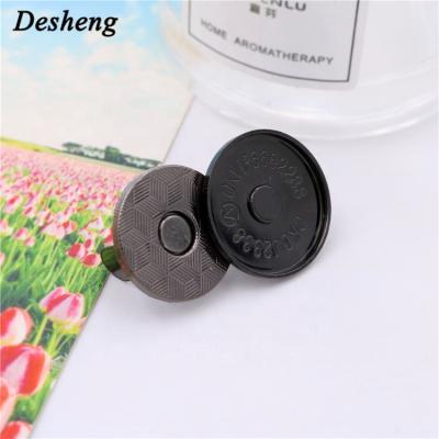 China Buckle For Purse Fashion Gunmetal Strong Magnet Hidden Handbags/Bag/Bag Clasps Magnetic Closure Door Lock Knob Lock for sale