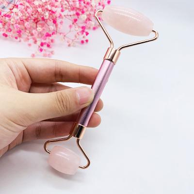 China Dropshipping Anti-puffiness Metal Roller Rose Quartz Pink jade face jade roller skin set facial massager for sale