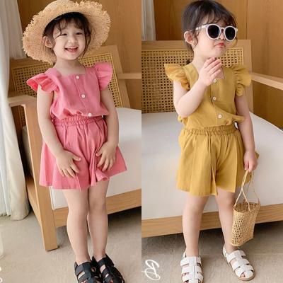 China Polyester/cotton 2021 wholesale and retail children's summer suit girls summer flight sleeve soft tops + shorts two-piece girl clothing for sale