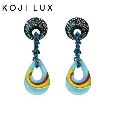 China 2022 TRENDY New Design Summer Vacation Blue Bohemian Beach Colored Glass Water Drop Earrings Hand Woven Earrings For Women Girls for sale