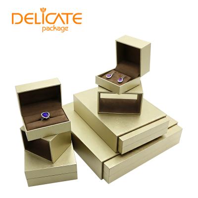 China Recyclable Factory Drawer Custom Boxes Logo And Set Luxury Golden Gift Box For Ring Jewelery Packaging for sale