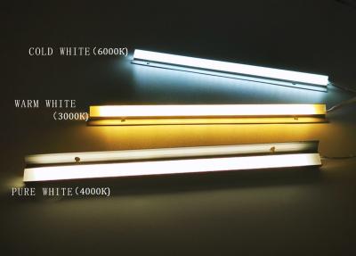 China onder het kabinet geleid strip Bewegingssensor Dimmable oplaadbare draadloze aluminium LED kast lichten Te koop