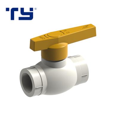 China Cold Hot Water Plastic Irrigation Fittings Plumbing PPR Ball Valve zu verkaufen