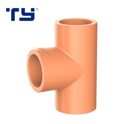 Κίνα Hot Sell Plastic Pipe Fitting CPVC Tee Fittings Equal Tee Fitting Standard For Irrigation προς πώληση