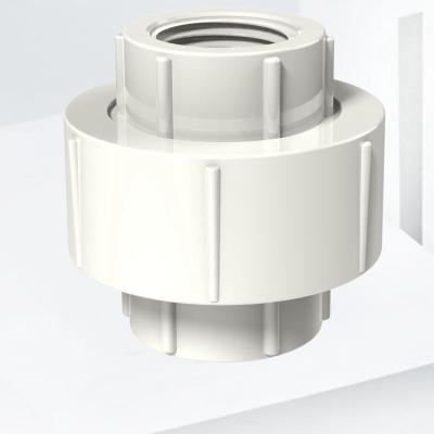 中国 corrosion resistance PVC-U BSP PVC union coupling threaded 販売のため