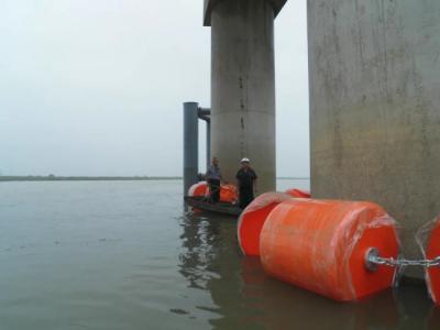 China Ausgezeichnete Wetterbeständigkeit EVA-Schaum-Fender Schwenk eingeschlossen -30 ° C bis 80 ° C für Boote zu verkaufen