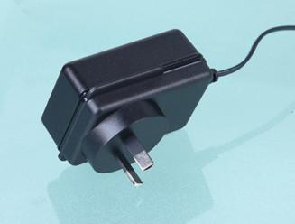 China De Machtsadapter 120% Min van gelijkstroom 9 Volt 1.5A/24W-over Voltagebescherming Te koop