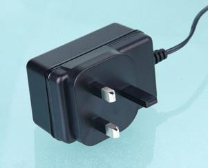 China Stop in Adapter van de 24 Voltmuur, 24 W 24 Voltac Gelijkstroom Adapter voor kabeltelevisie-Systeem Te koop