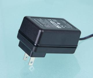 China Au-Stop15v 1000ma Voeding, Draagbare de Machtsadapter van de 15 Wattsmacht Te koop