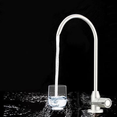 China Hotel RO Water Purifier Water Filtration System Single Faucet and Kitchen Handle Faucet for sale