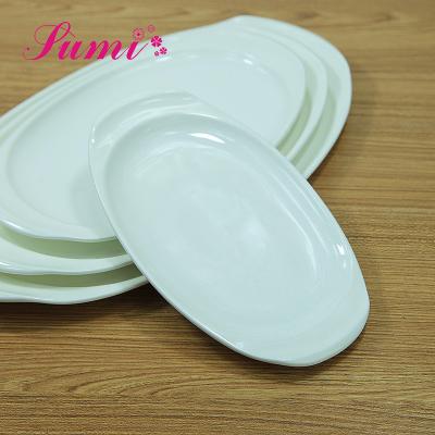 China Sustainable Wholesale Restaurant Dinner Serving Oval Chinese Bulk Ceramic Splint for sale