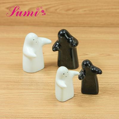 China Viable wholesale customized ceramic salt and pepper restaurant shaker for kitchen for sale