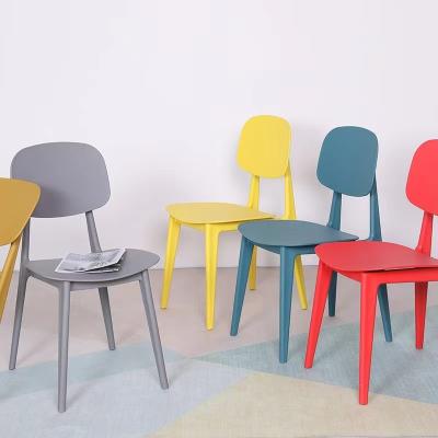 China Eco-friendly Colorful Universal Plastic Chair Wholesale Cheap Dining Chairs With Best Price for sale