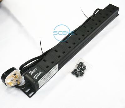 China UK Type Power Distribution Unit 8 Ways Data Center Server Rack PDU Sockets for sale