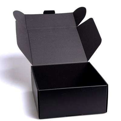 China Recyclable Custom Black Postage Corrugated Cardboard Flute Box Full Paper Mailing Box for sale