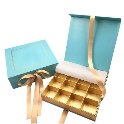 China Recyclable Chocolate Gift Box Packaging Custom Printing Paper Donut Gift Packaging Box for sale