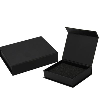 China Handmade Custom Logo Closure Black Foldable Paper Gift Boxes Recycled Cardboard Packaging Magnetic for sale