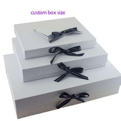 China Custom Magnetic Matt Lamination Folding Paper Gift Box Handmade Black Rigid Flat Luxury Storage Closure for sale