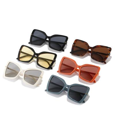 China Wholesale Trendy Butterfly Cat Eye Sun Glasses 4975 Fashion Sunglasses Newest 2022 Luxury Brand Women's Oversized Sunglasses for sale