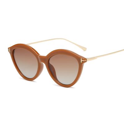 China Fashion Sunglasses 2022 Wholesale Famous Brands Luxury Sunglasses Fashion Designer Oval Cat Eye Sunglasses for sale