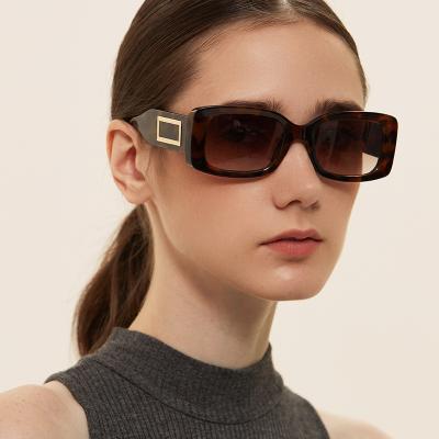 China Custom Made Women's Rectangle Sunglasses 2021 Fashion Rectangle Sunglasses Women's Unisex Rectangle Sunglasses for sale