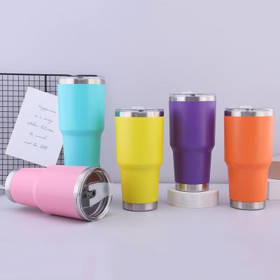 China Strong Durable Fast Shipping Tumblers Stainless Steel Vacuum Insulated 20Oz With Metal Straw Rubber Bottom Sublimation Shrink Wrap for sale