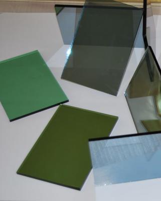 China Anti-Scratch Explosion-Proof Reflective Float Glass for Window Decoration Te koop