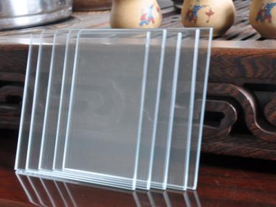 China Low Iron Ultra Clear Glass with High Abrasion Resistance Thickness 3mm-19mm for sale