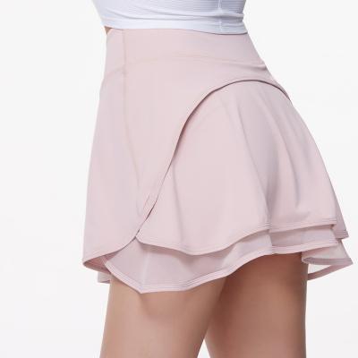 China Hohe Taillen-Trainings-Frauen spielen Röcke Mesh Breathable Anti - greller Glanz mit kurzen Hosen Golf zu verkaufen