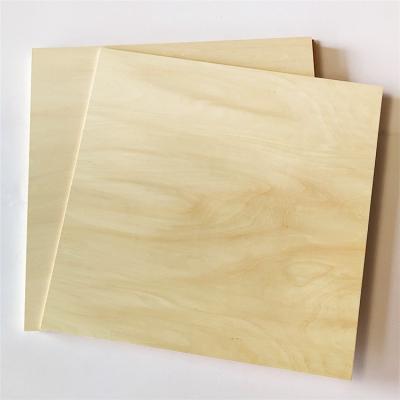 China 920*920mm 3mm 4mm 5mm 6mm 18mm Basswood Plywood Thin Sheets for Laser Cutting Plywood Basswood for sale