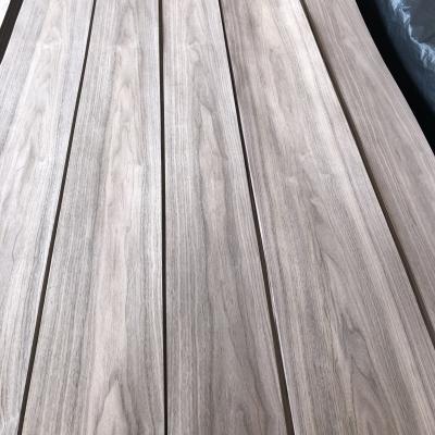 China Factory AA Walnut Wood Veneer Mountain/Straight Grain Walnut Veneer Sheets Veneer Wood Walnut Sheet for sale