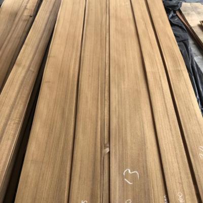 China Factory Supply Natural Teak Wood Veneer Sheets 0.45mm 0.5mm 1mm 2mm 3mm Flat Cut Teak Veneers Wood for sale