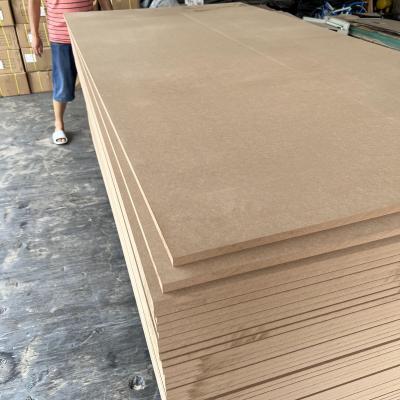 中国 無害な マルチシーン MDF 合板、実用的な MDF コア硬材合板 販売のため