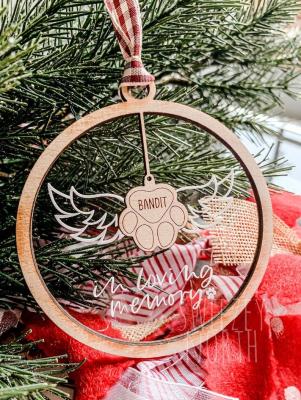 China Birch Wood Engraved Pet Memorial Ornament Bauble With Glitter Ribbon for sale