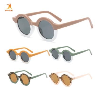 China New polarized sunglasses style designers kids fashion sunglasses UV400 PC frame polarized shades sunglasses for kids for sale